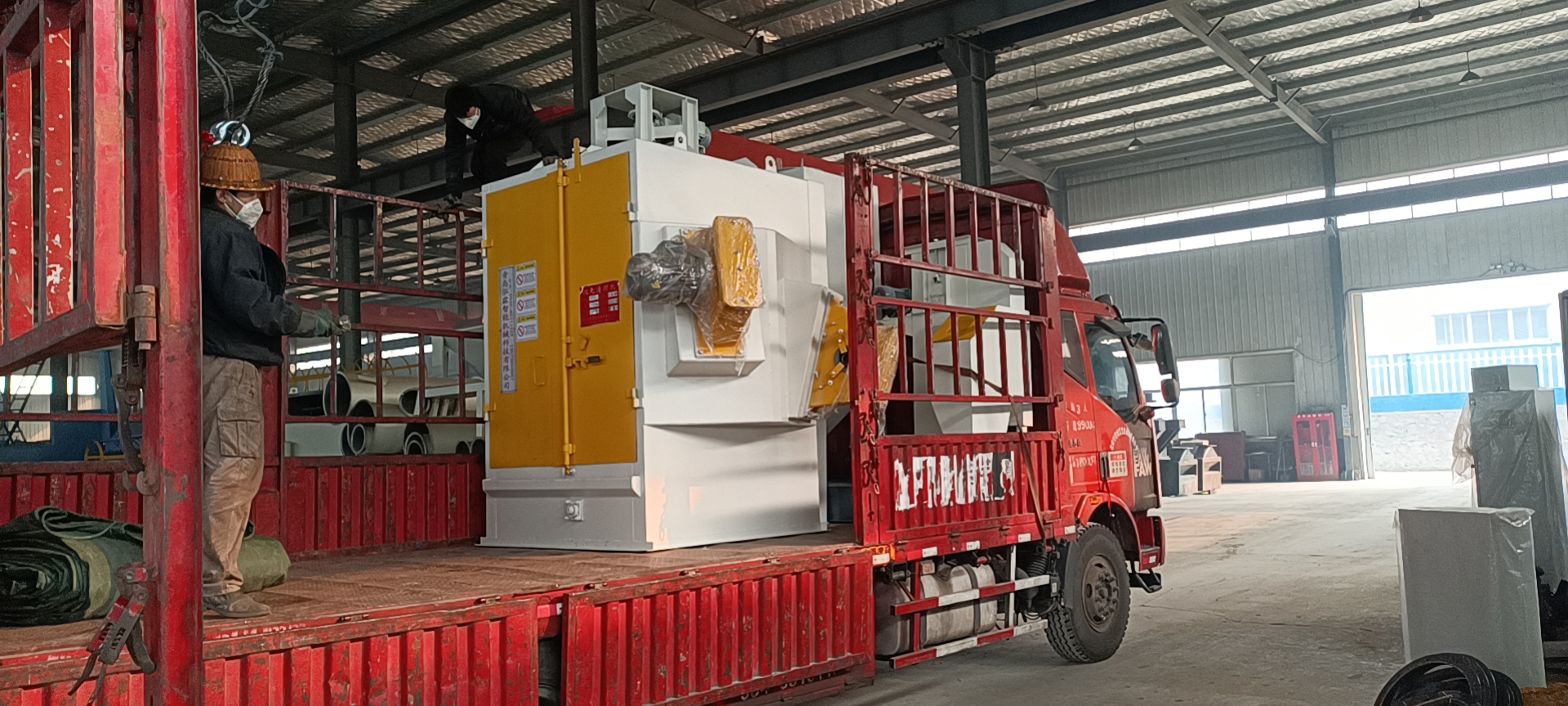 吊鉤式拋丸機(jī) 發(fā)貨(4).jpg